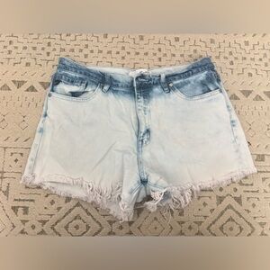 Kancan ombre denim shorts